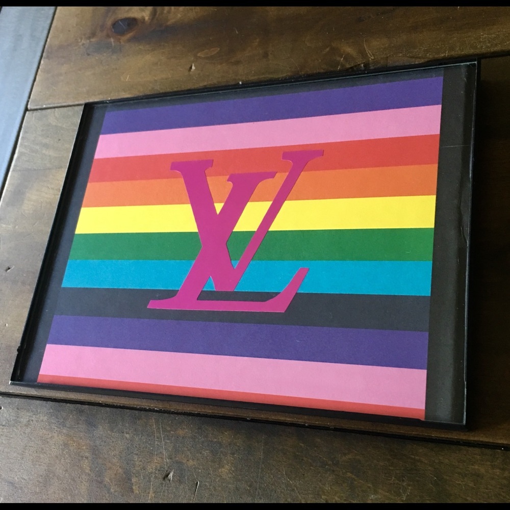 Custom luxury bag bundles with free custom frames - Picture 7 of 16